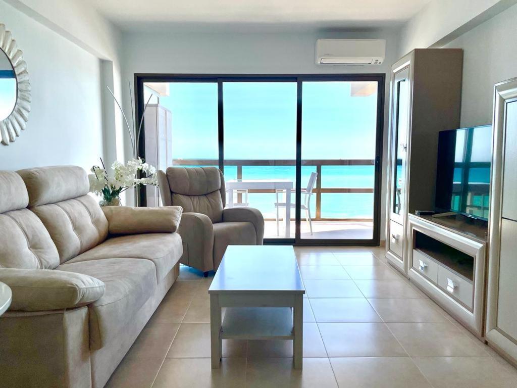 Calpemar 8 Sea View First Line Arenal Appartement Calp