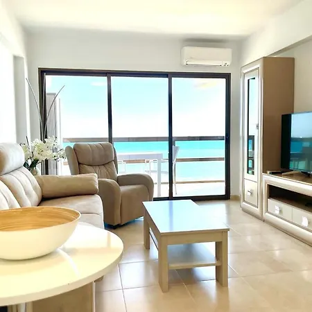 Calpemar 8 Sea View First Line Arenal Beach Buitenkant foto